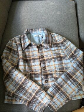 Plaid Lightweight Shirt Jacket in Light Blue & Brown - Unbranded
